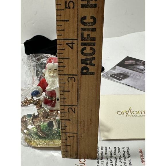 Art Form Santa Clause Reindeer Training Day Rhinestone Trinket Box 3" - Picture 5 of 8